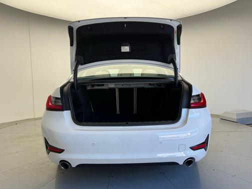 2021 BMW 330 330i