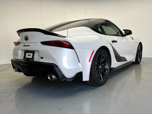 2024 Toyota Supra 3.0 Premium