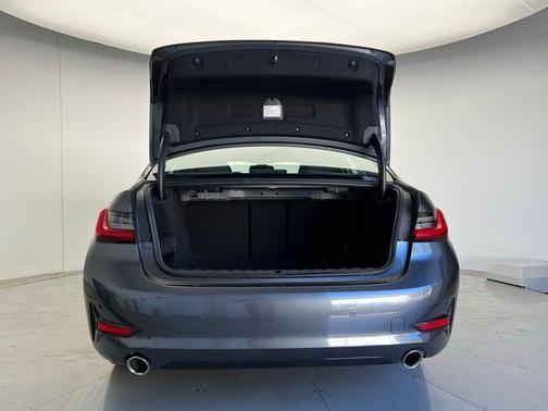 2020 BMW 330 330i