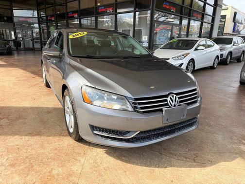 2012 Volkswagen Passat 2.5 SE