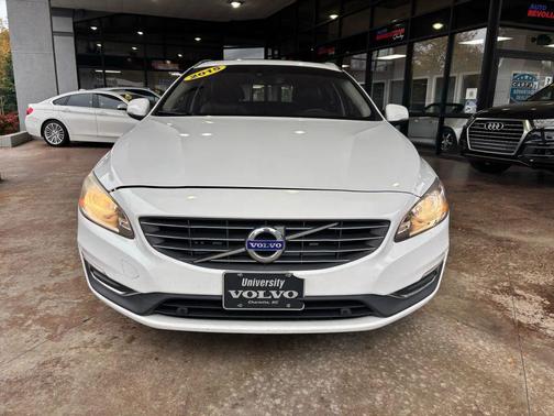 2015 Volvo V60 T5 Premier