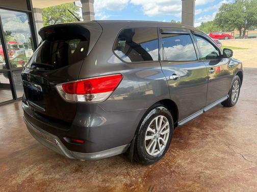 2014 Nissan Pathfinder S