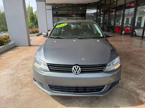 Platinum Gray Metallic 2014 Volkswagen Jetta TDI