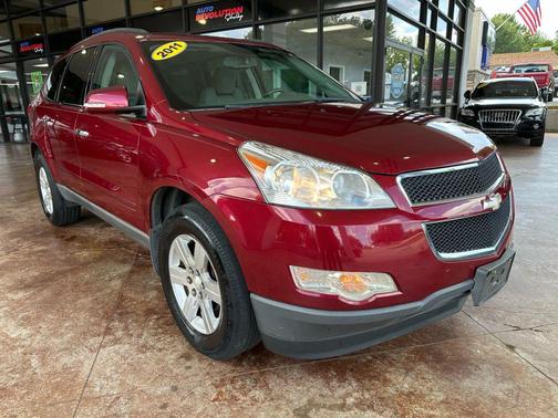 2011 Chevrolet Traverse LT