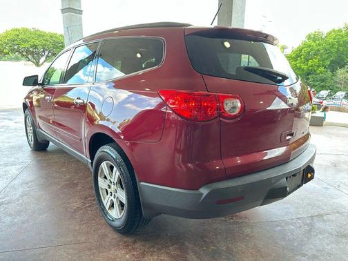 2011 Chevrolet Traverse LT