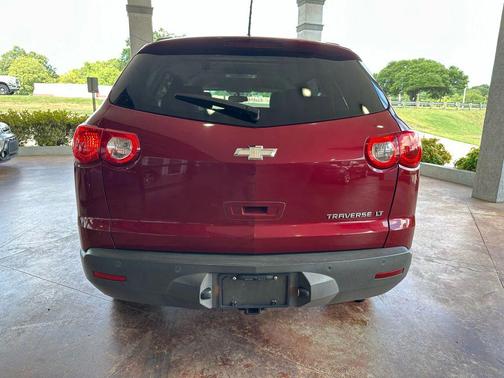 2011 Chevrolet Traverse LT