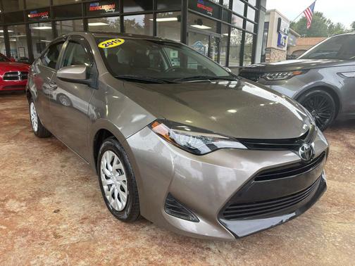 2019 Toyota Corolla LE