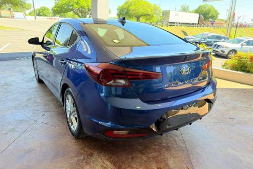 Lakeside Blue 2020 Hyundai ELANTRA SEL