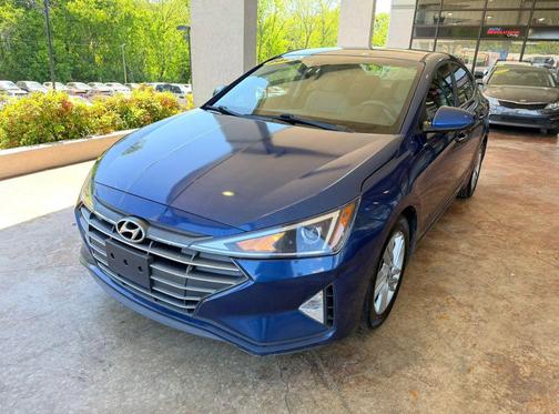 Lakeside Blue 2020 Hyundai ELANTRA SEL
