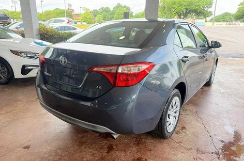 Gray 2018 Toyota Corolla LE