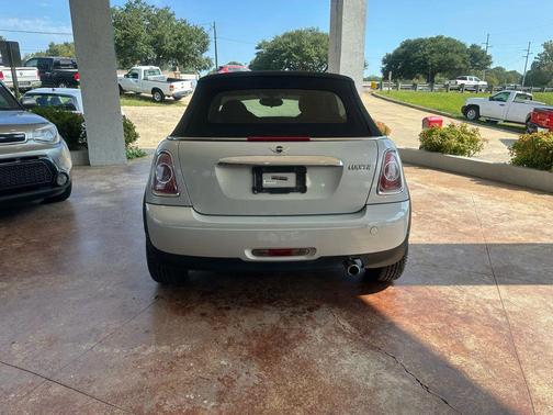 2014 MINI Convertible Cooper