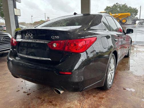 2014 INFINITI Q50 Premium