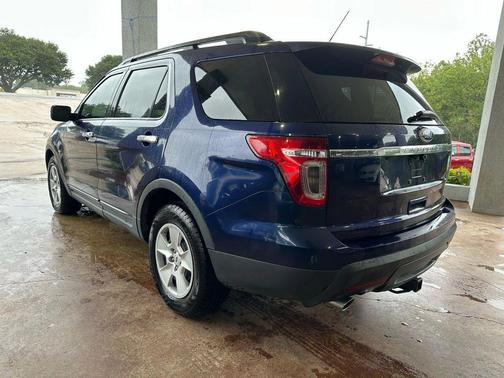 2011 Ford Explorer Base
