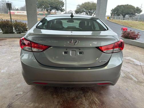 2013 Hyundai ELANTRA Limited