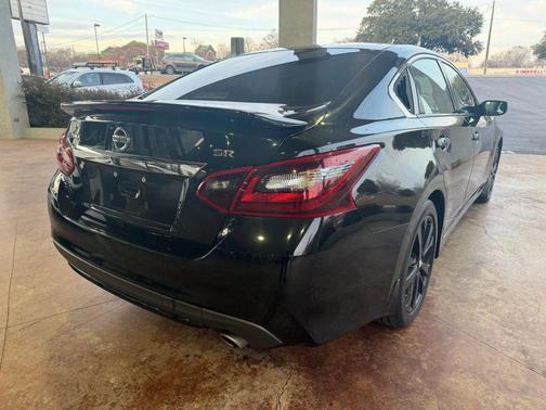 2017 Nissan Altima 2.5 SR