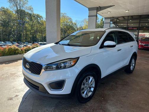 2017 Kia Sorento LX