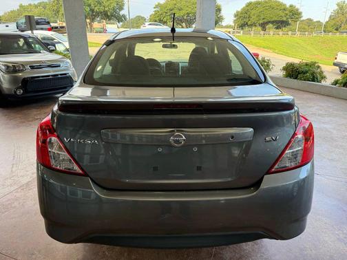 2017 Nissan Versa 1.6 SV