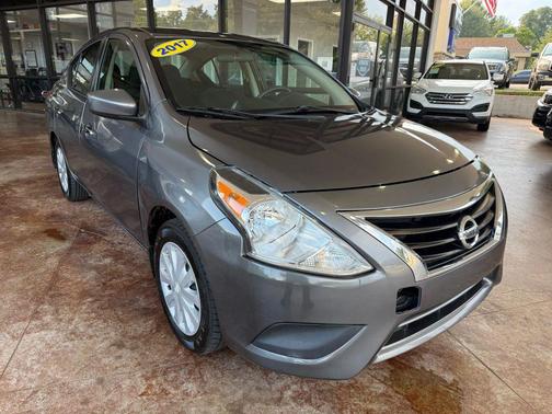 2017 Nissan Versa 1.6 SV