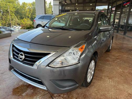 2017 Nissan Versa 1.6 SV