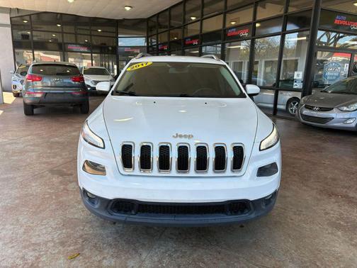 2017 Jeep Cherokee Sport