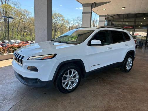 2017 Jeep Cherokee Sport