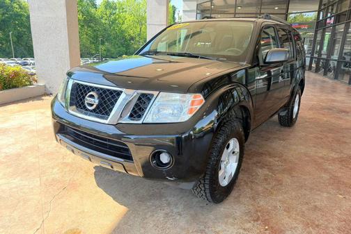 Black 2012 Nissan Pathfinder S