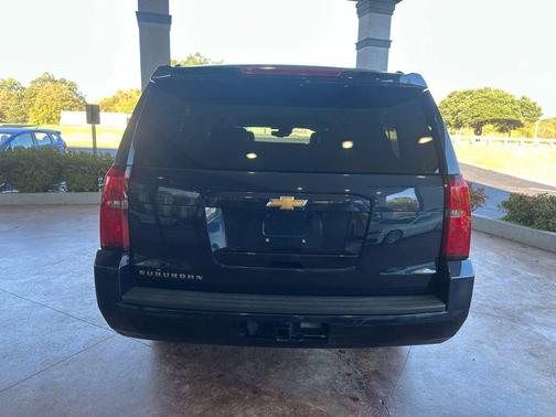 2018 Chevrolet Suburban LT