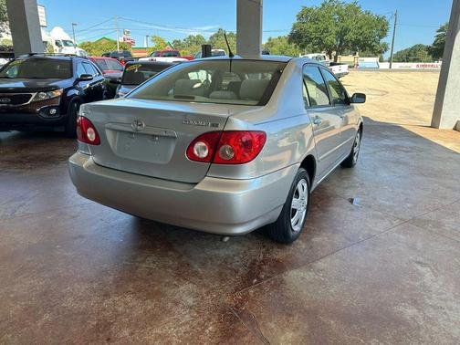 2006 Toyota Corolla LE