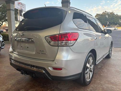 2014 Nissan Pathfinder Platinum