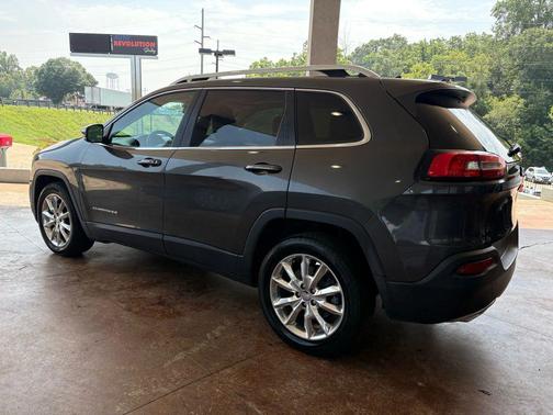 2015 Jeep Cherokee Sport