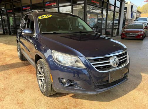 2011 Volkswagen Tiguan SEL