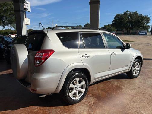 2011 Toyota RAV4 Limited