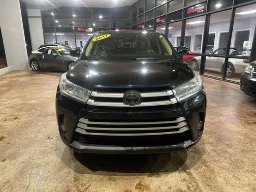 2017 Toyota Highlander LE Plus