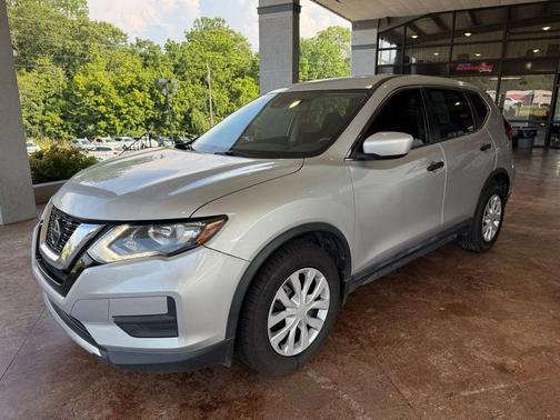 2020 Nissan Rogue S