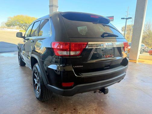 2011 Jeep Grand Cherokee Laredo