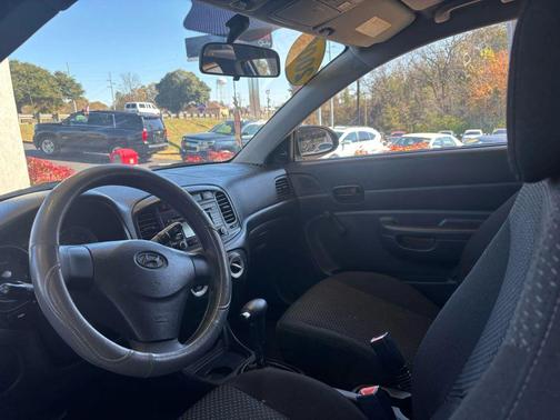 2009 Hyundai Accent GS