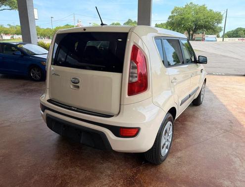Dune 2013 Kia Soul Base