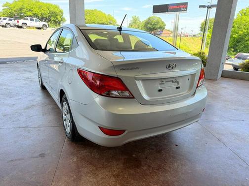 Ironman Silver Metallic 2016 Hyundai Accent SE