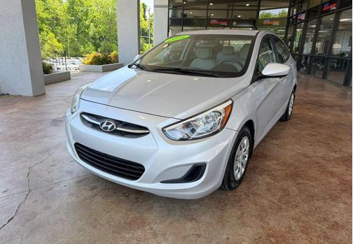 Ironman Silver Metallic 2016 Hyundai Accent SE
