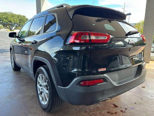 2015 Jeep Cherokee Sport