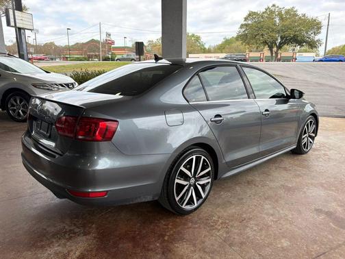 Platinum Gray Metallic 2014 Volkswagen Jetta GLI Autobahn