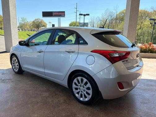 2016 Hyundai Elantra GT Base