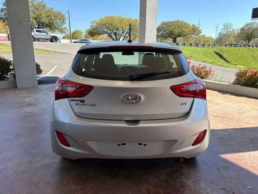 2016 Hyundai Elantra GT Base
