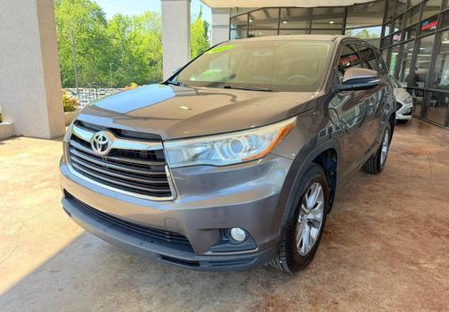 Predawn Gray Mica 2015 Toyota Highlander LE Plus