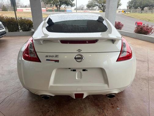 2017 Nissan 370Z Base