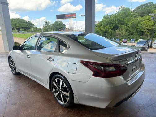2017 Nissan Altima 2.5 SR