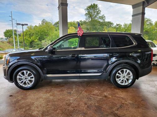 2020 Kia Telluride LX