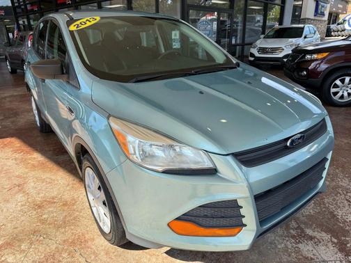 2013 Ford Escape S