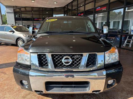 2015 Nissan Titan SL