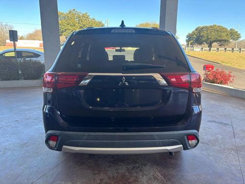 2017 Mitsubishi Outlander SE